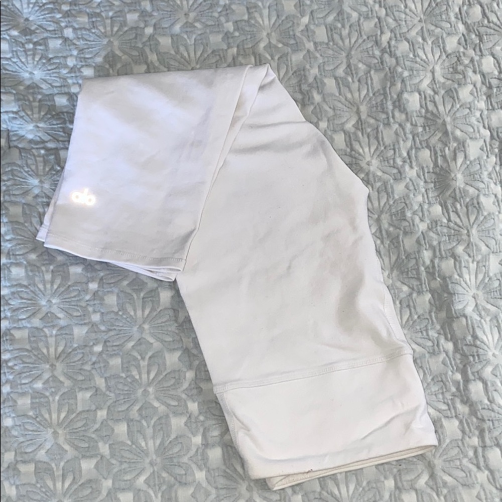White Ali Capri leggings